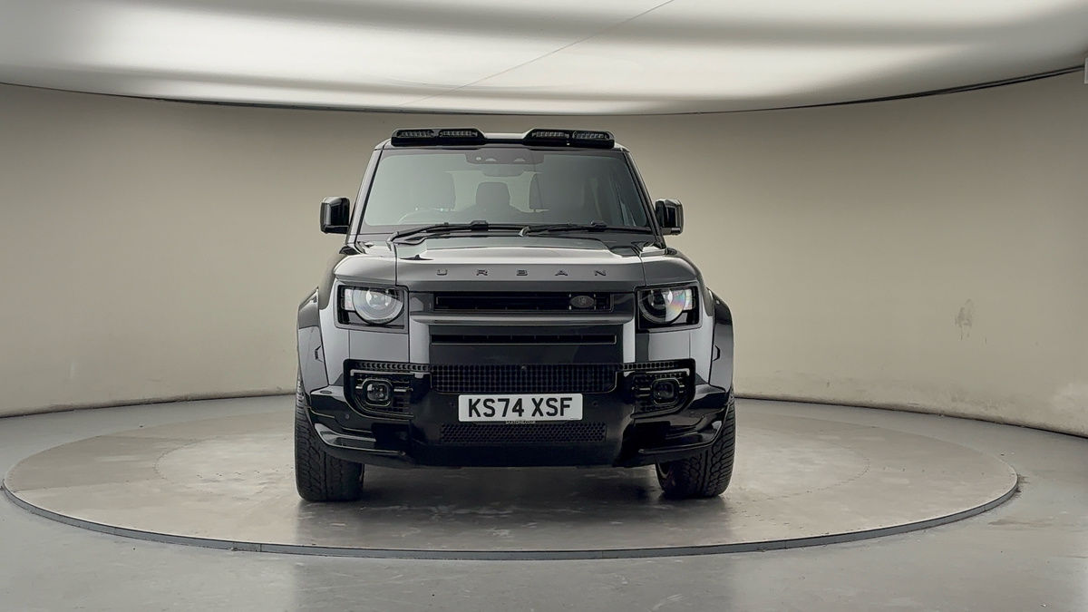 More views of Land Rover Defender 90