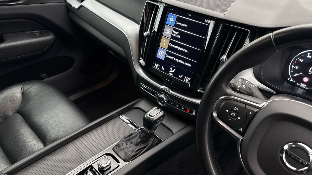 Volvo XC60 Image 18