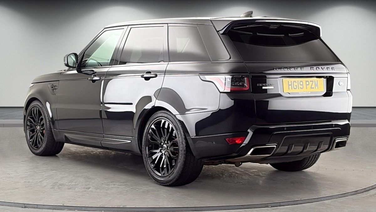 Land Rover Range Rover Sport Image 2
