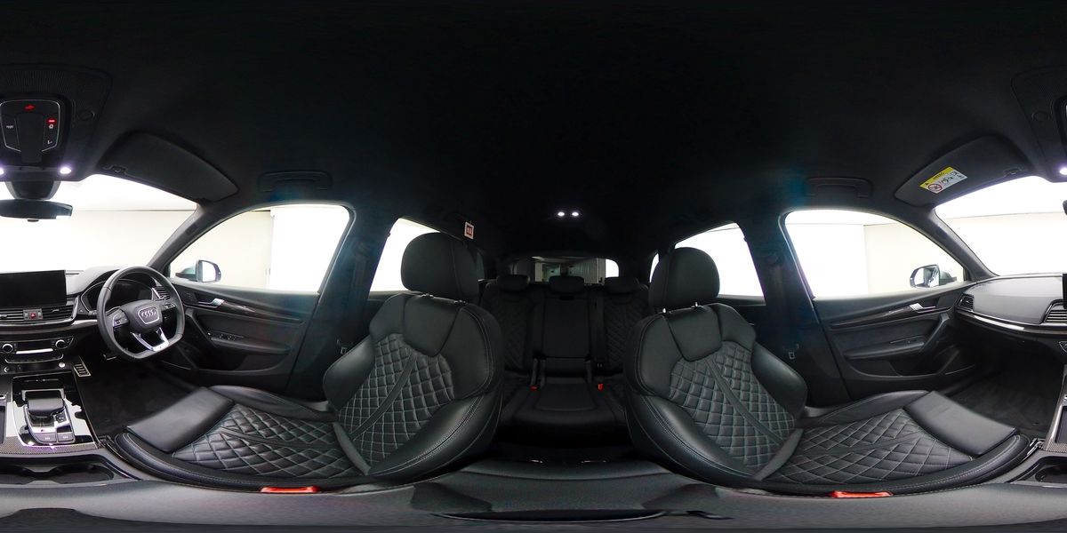 More views of Audi SQ5