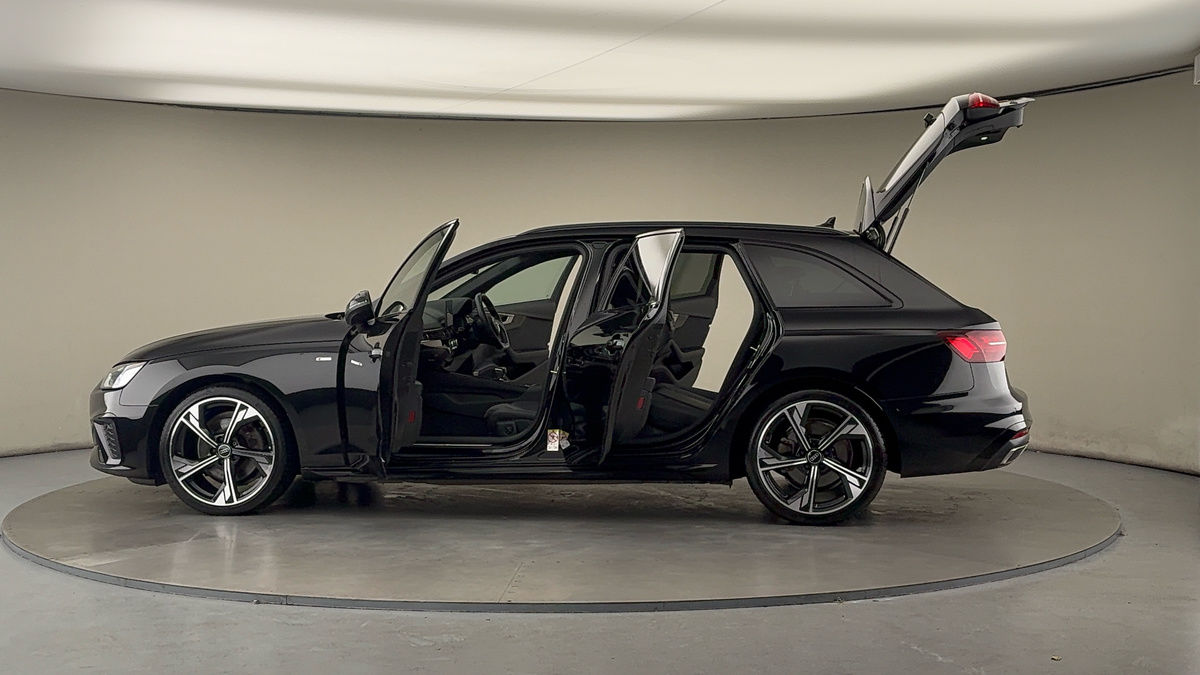 More views of Audi A4 Avant