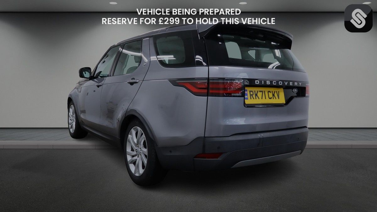 Land Rover Discovery Image 3