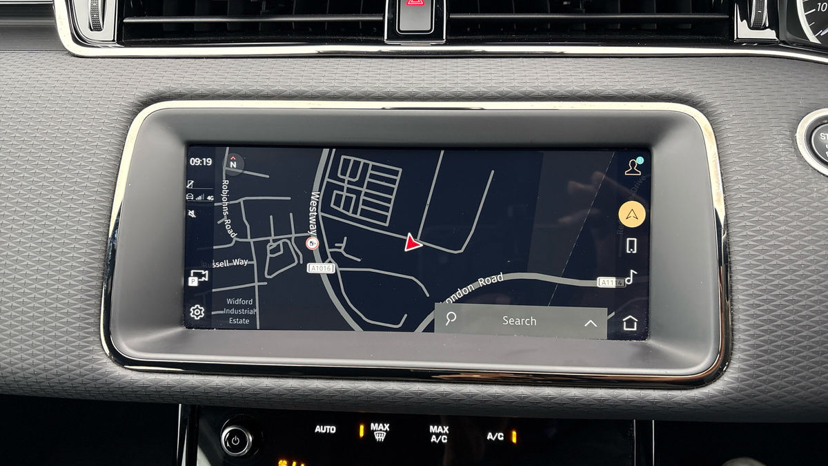 Land Rover Range Rover Evoque Image 17