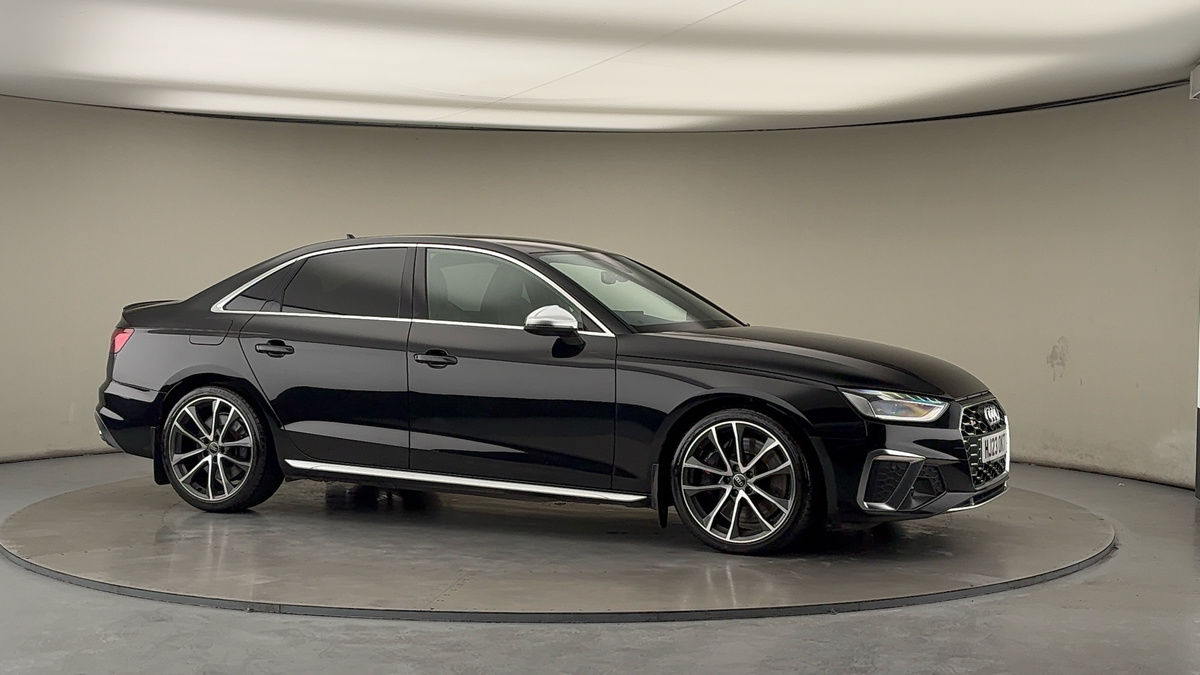 More views of Audi S4