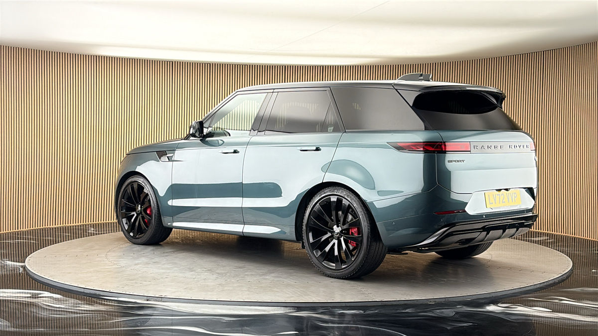 More views of Land Rover Range Rover Sport