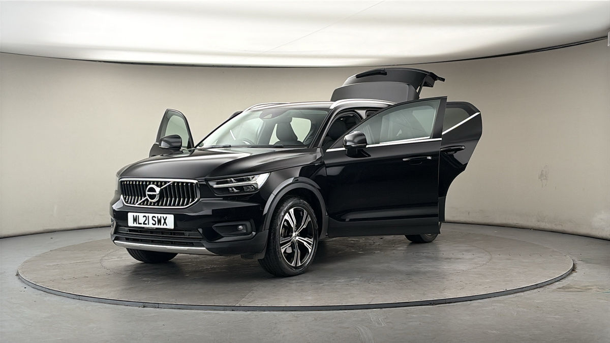 More views of Volvo XC40