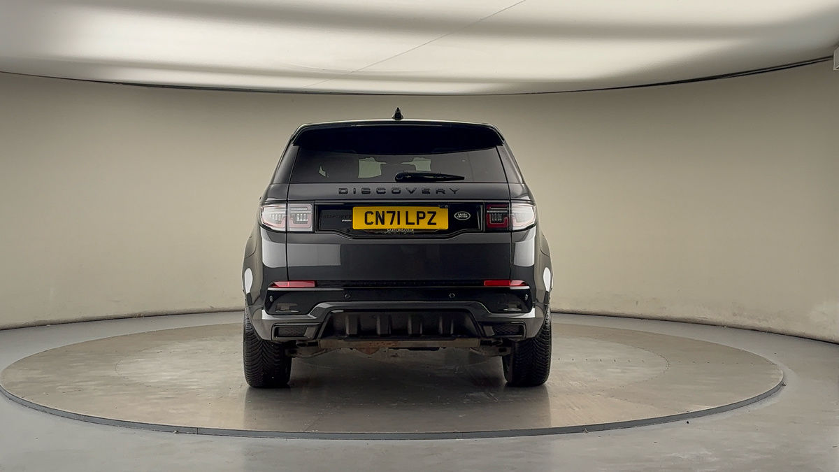 Land Rover Discovery Sport Image 4