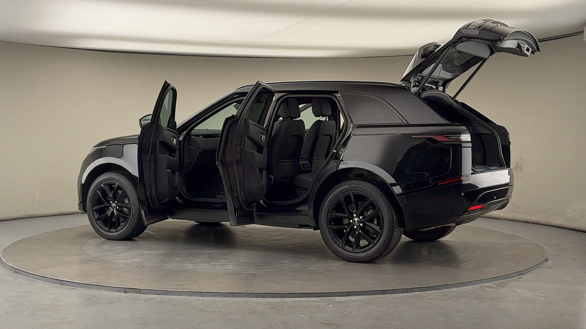 More views of Land Rover Range Rover Velar