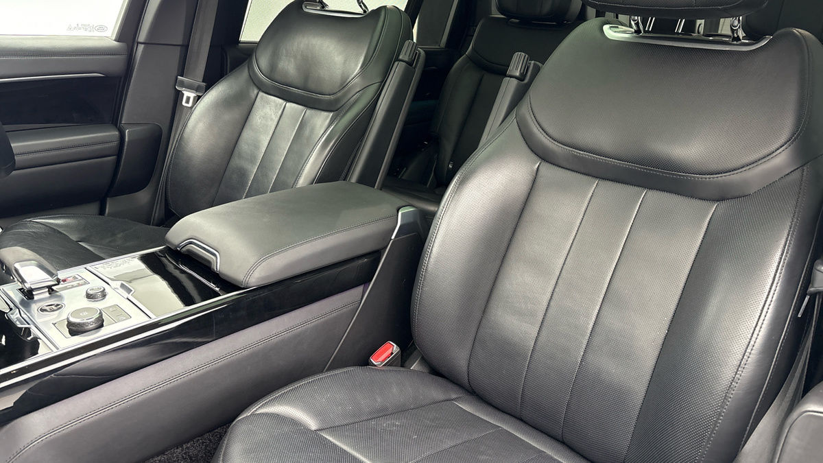 Land Rover Range Rover Image 7