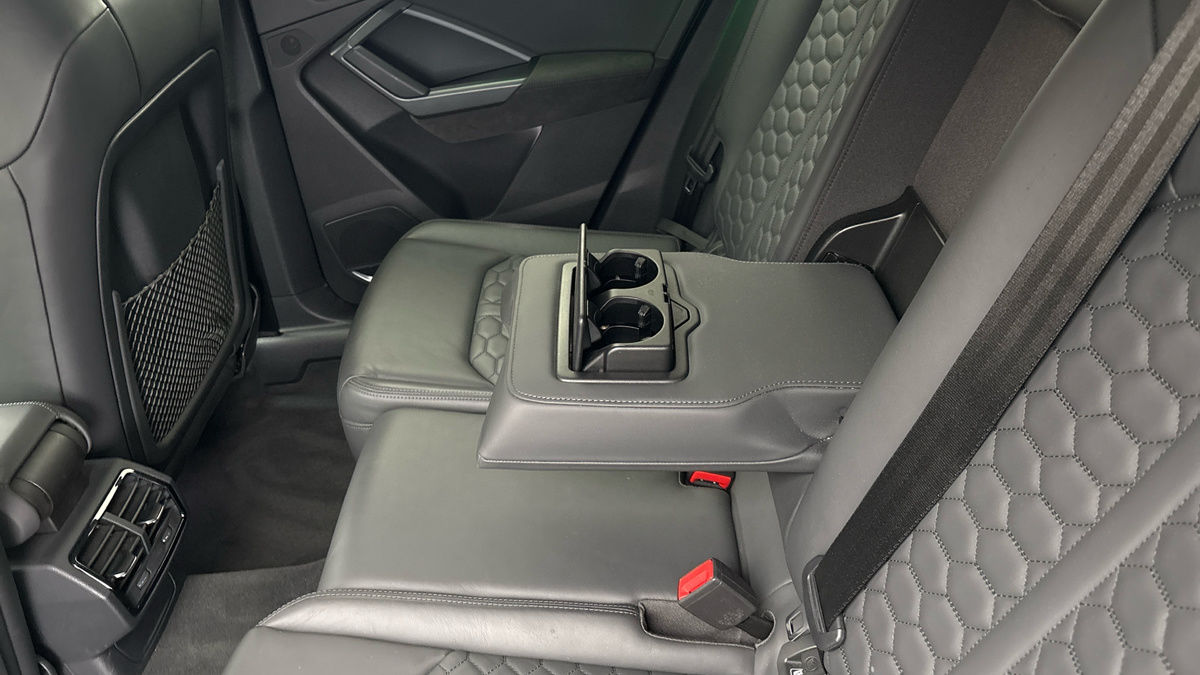 Audi RS Q3 Image 9