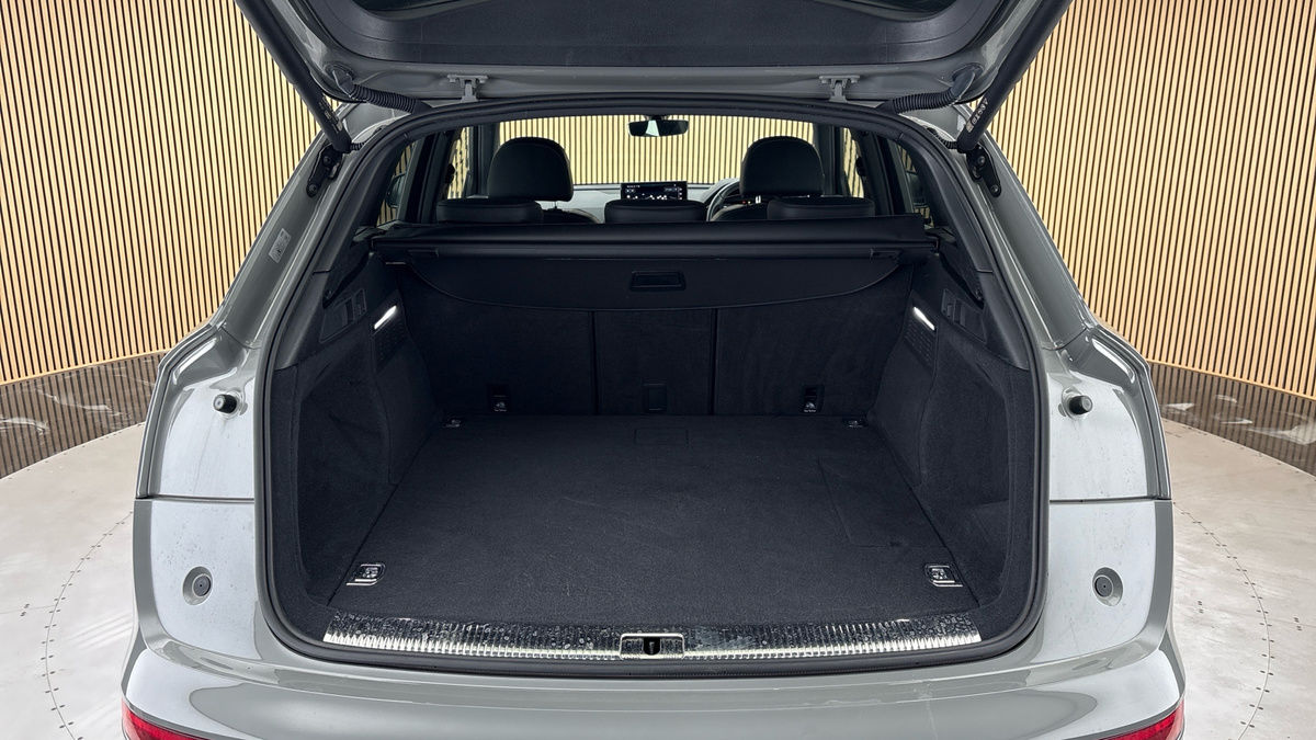 Audi Q5 Image 11