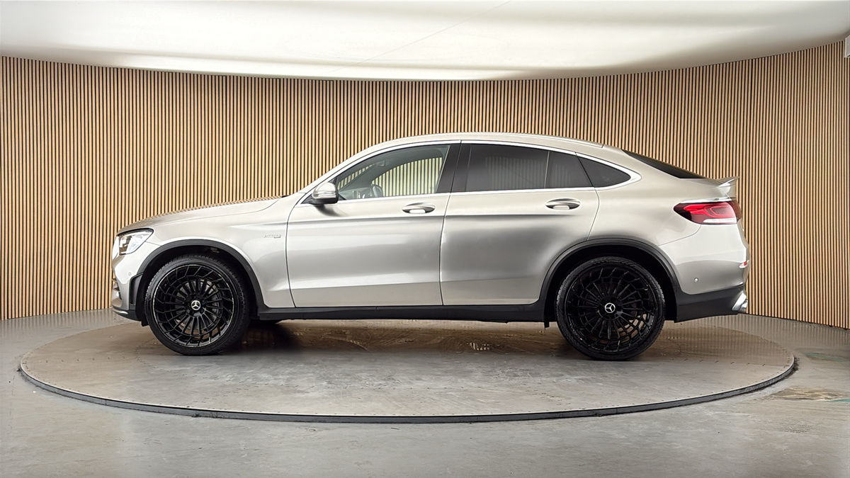 More views of Mercedes-Benz GLC