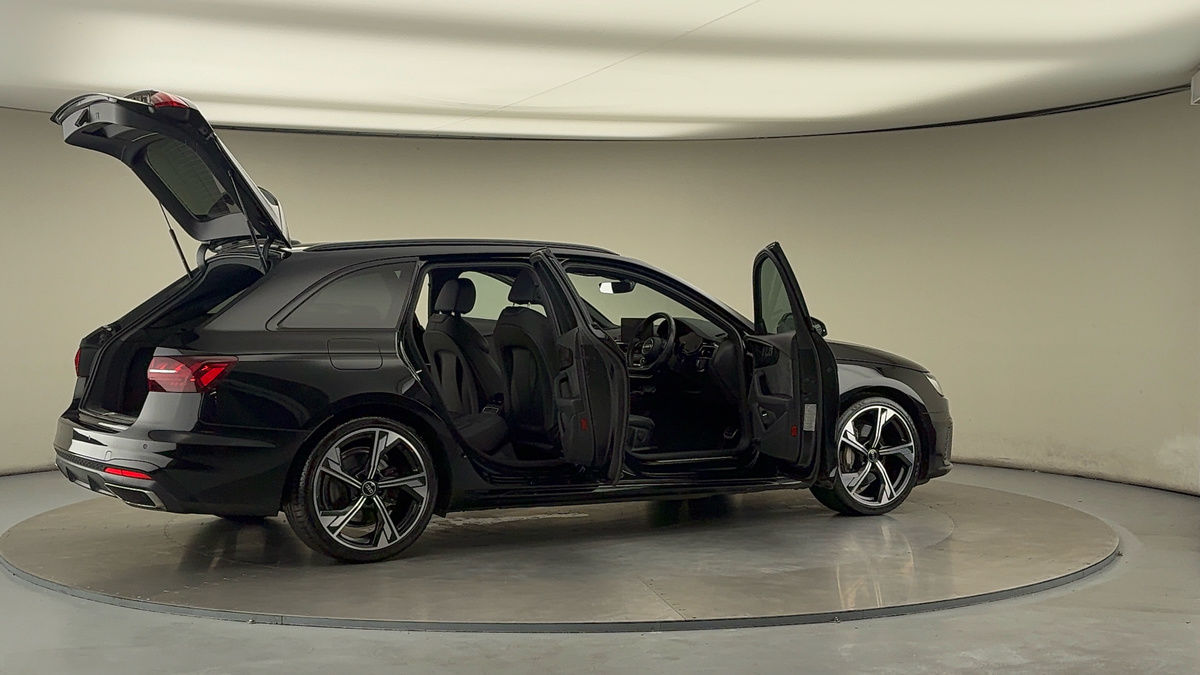 More views of Audi A4 Avant
