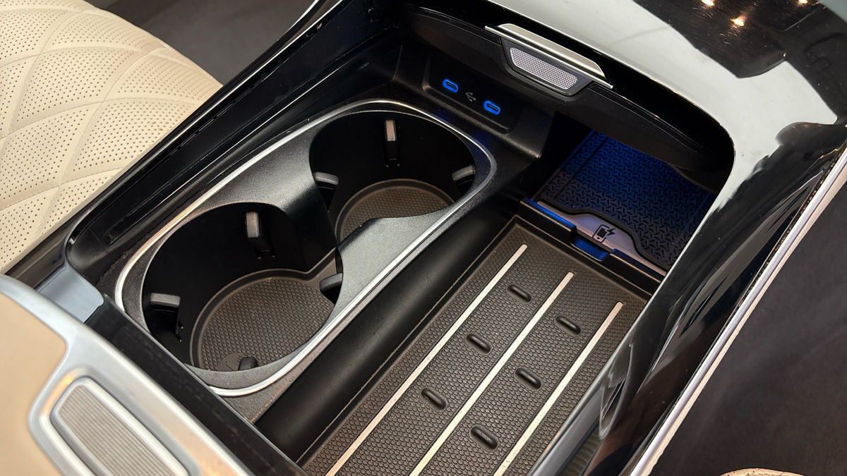 Mercedes-Benz S Class Image 36