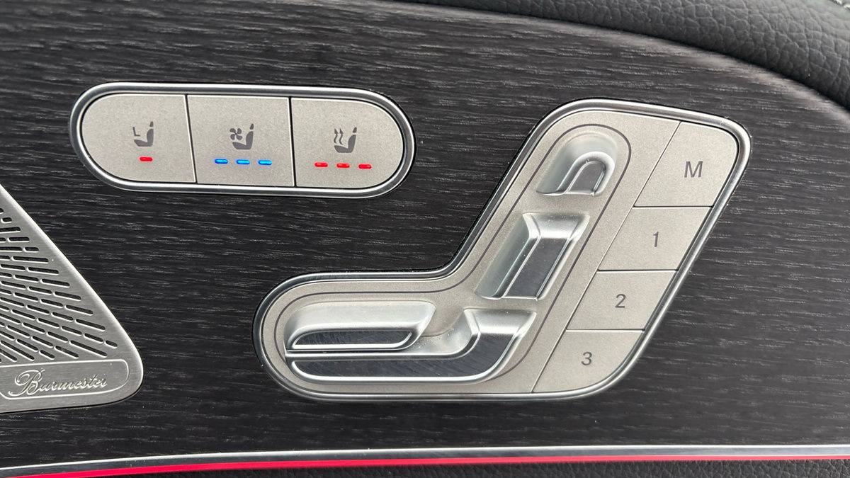 Mercedes-Benz GLE Image 30