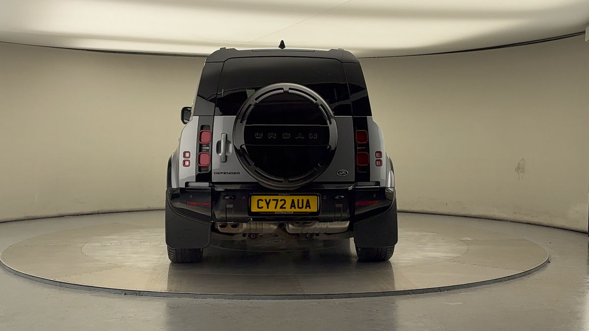 More views of Land Rover Defender 110