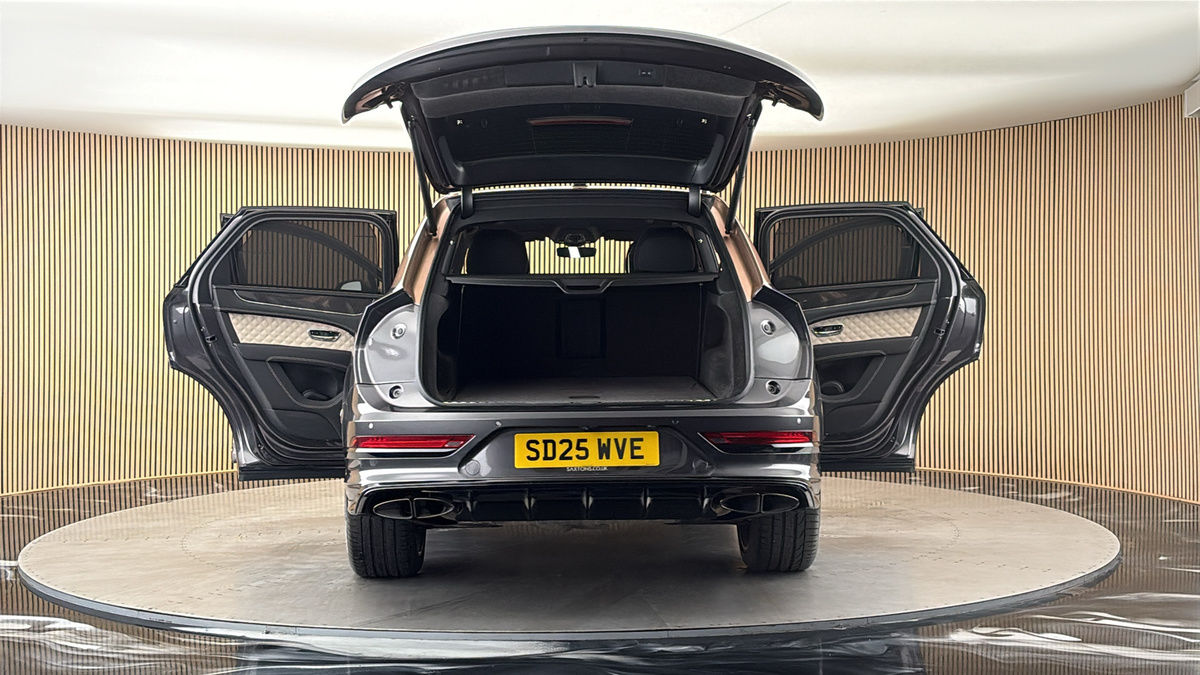 More views of Bentley Bentayga