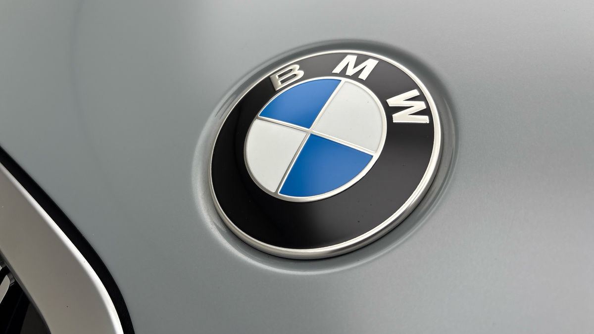 BMW 3 Series Image 24