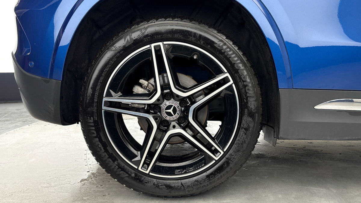 Mercedes-Benz GLA Image 10