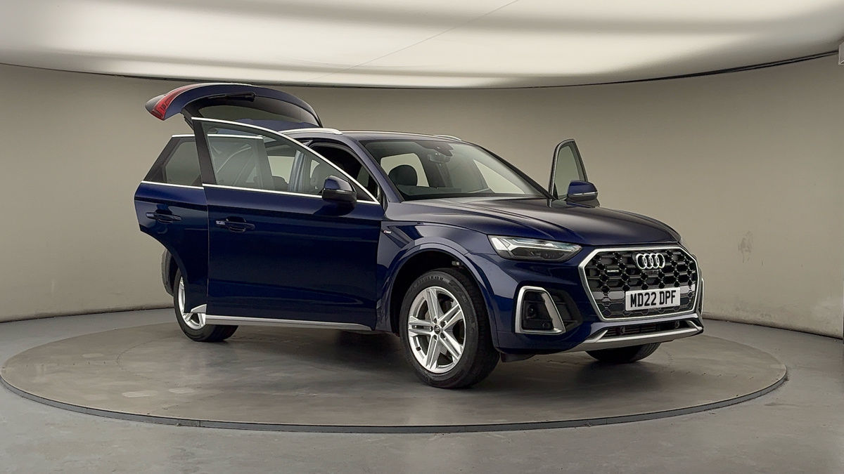 More views of Audi Q5