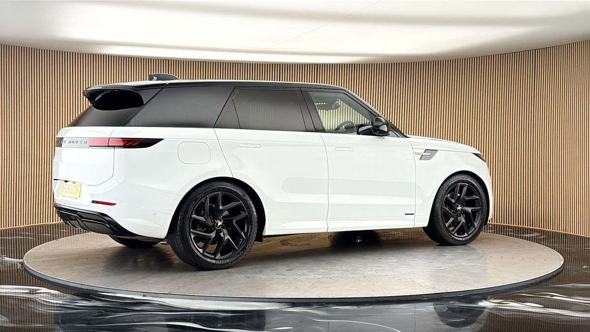 More views of Land Rover Range Rover Sport