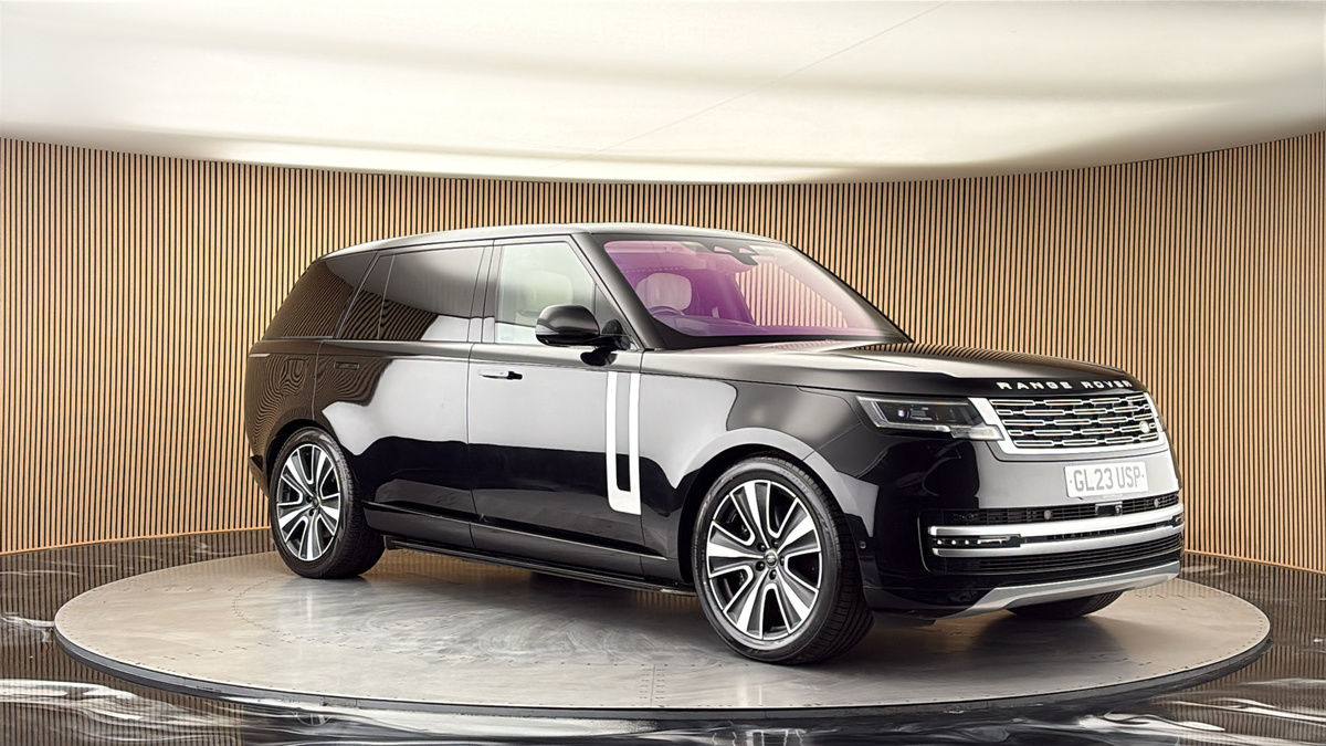 More views of Land Rover Range Rover