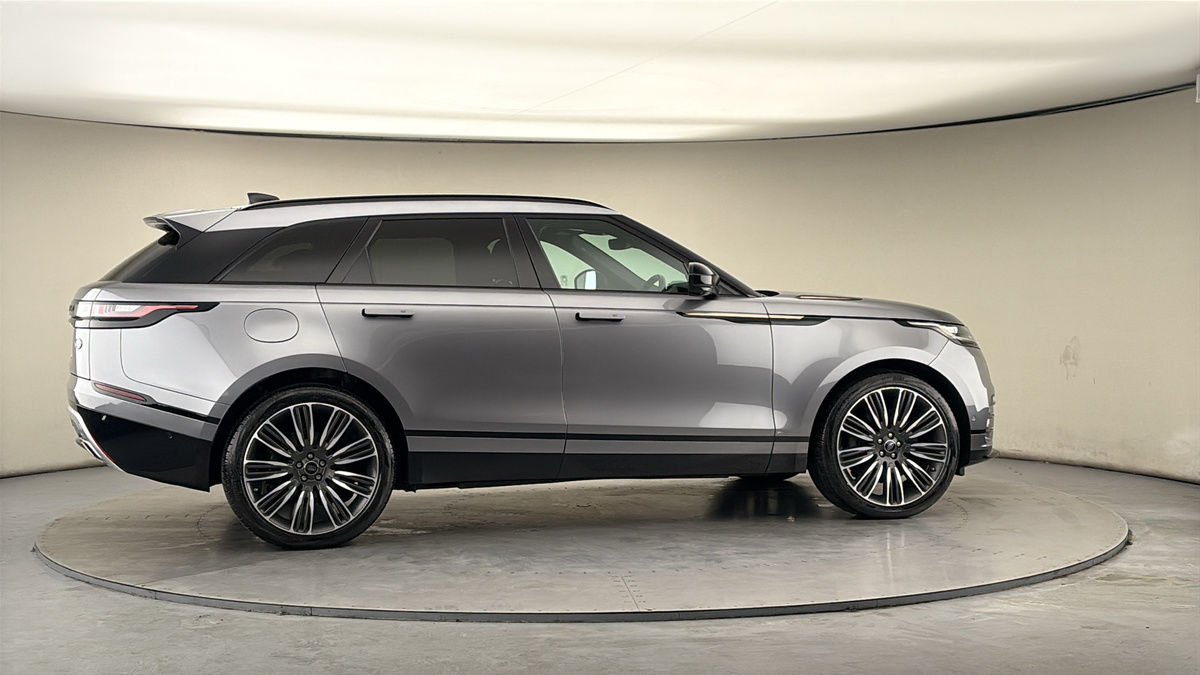 More views of Land Rover Range Rover Velar