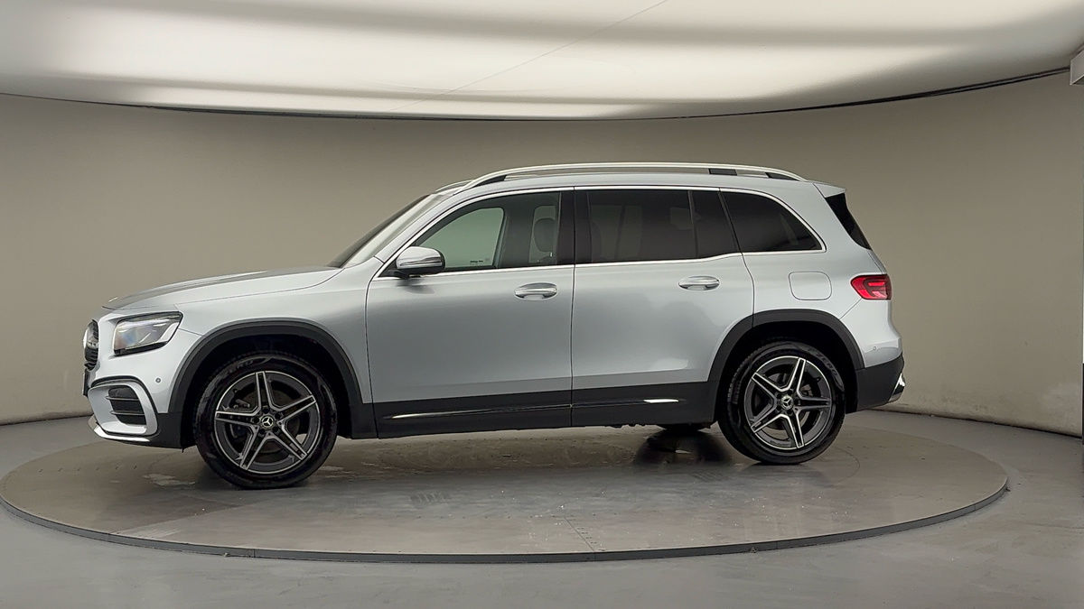 More views of Mercedes-Benz GLB