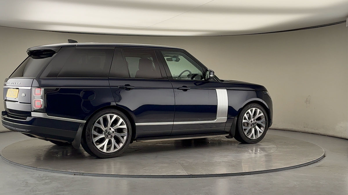 More views of Land Rover Range Rover