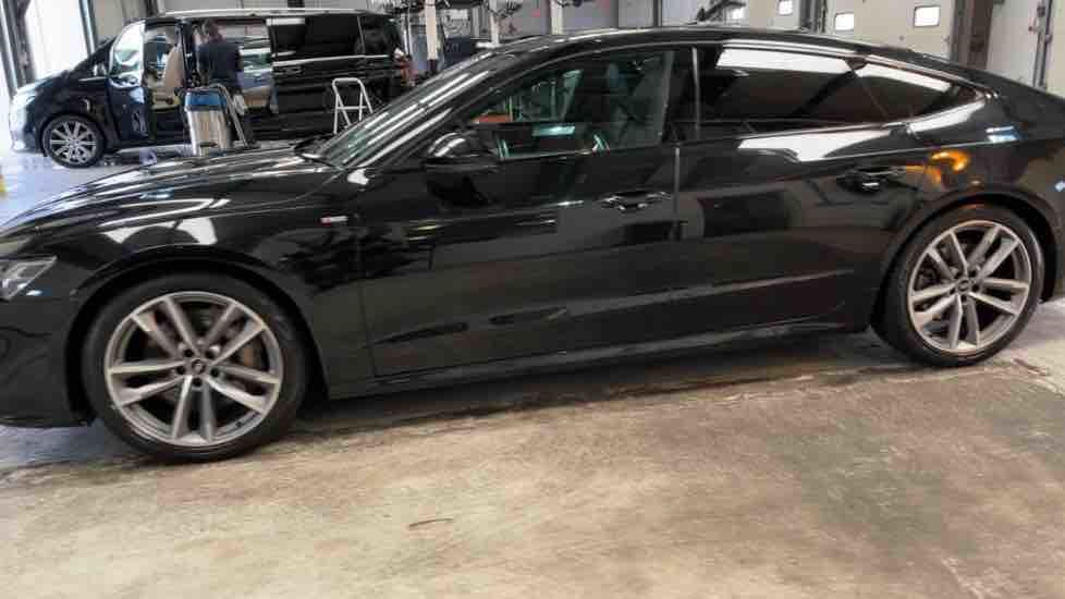 More views of Audi A7