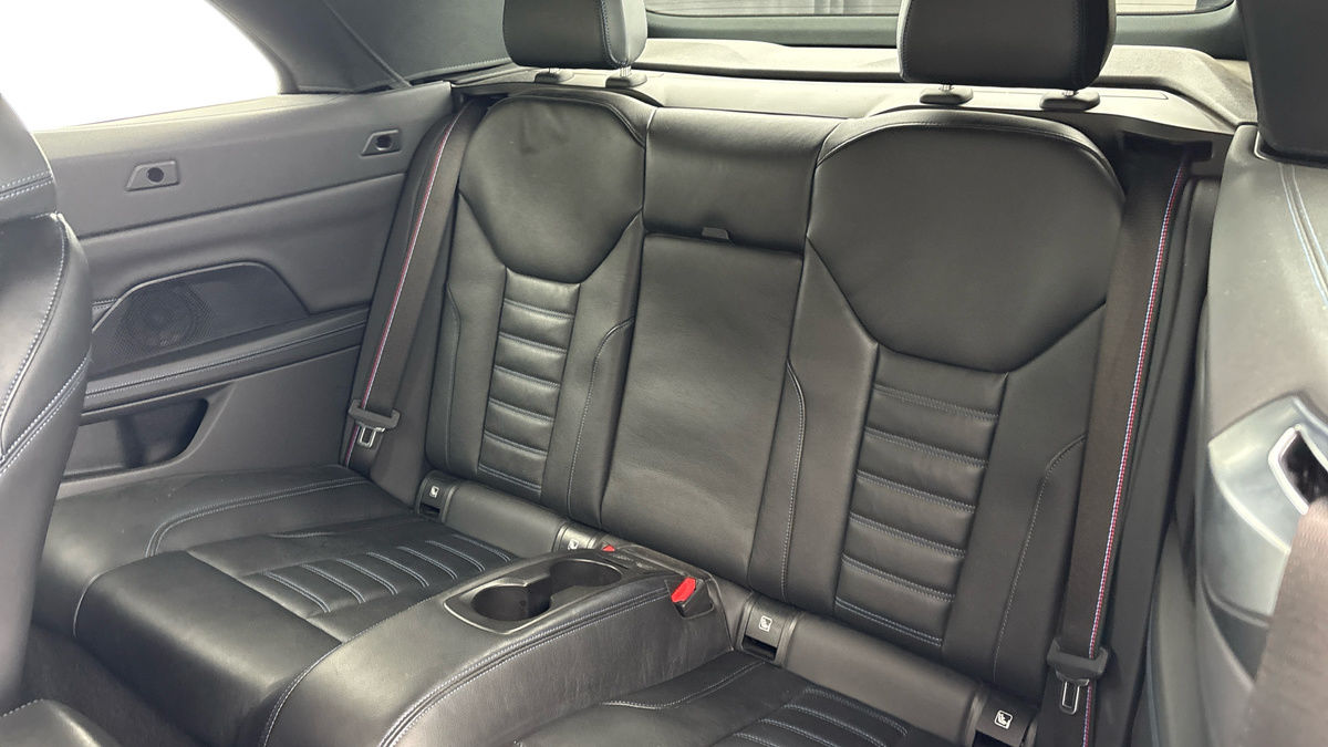 BMW 4 Series Image 8