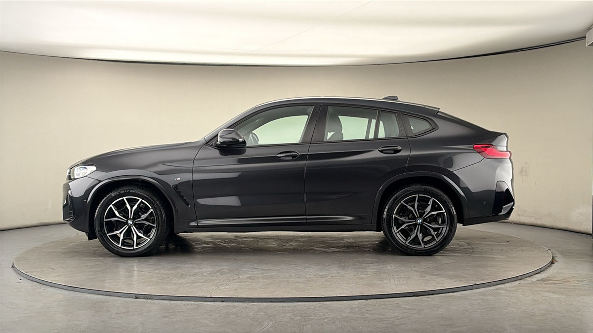 BMW X4 Image 15