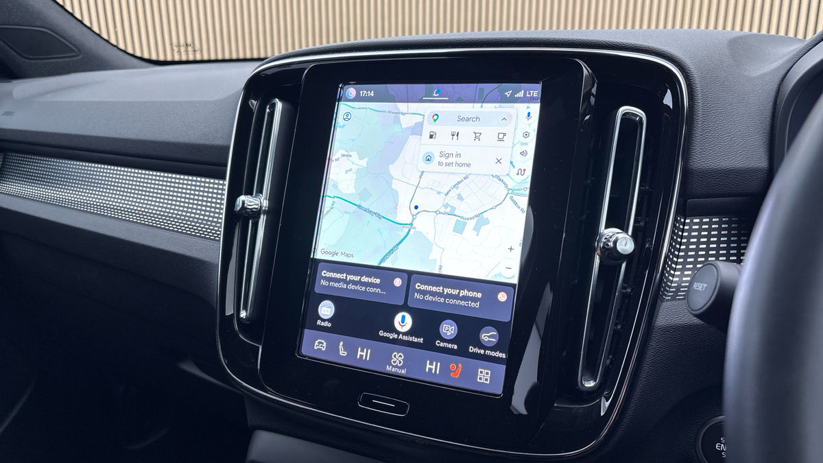 Volvo XC40 Image 17