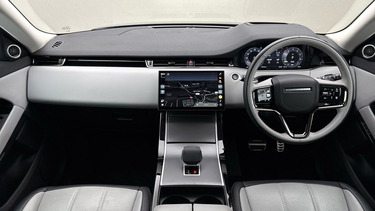 Land Rover Range Rover Evoque Image 12