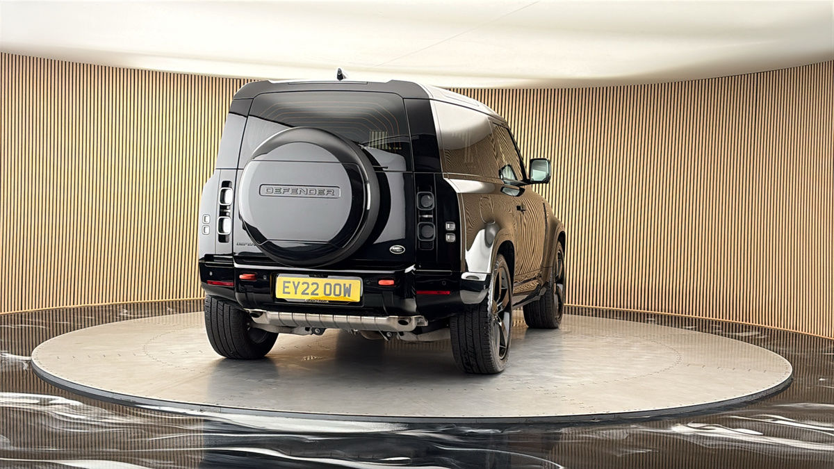 More views of Land Rover Defender 90