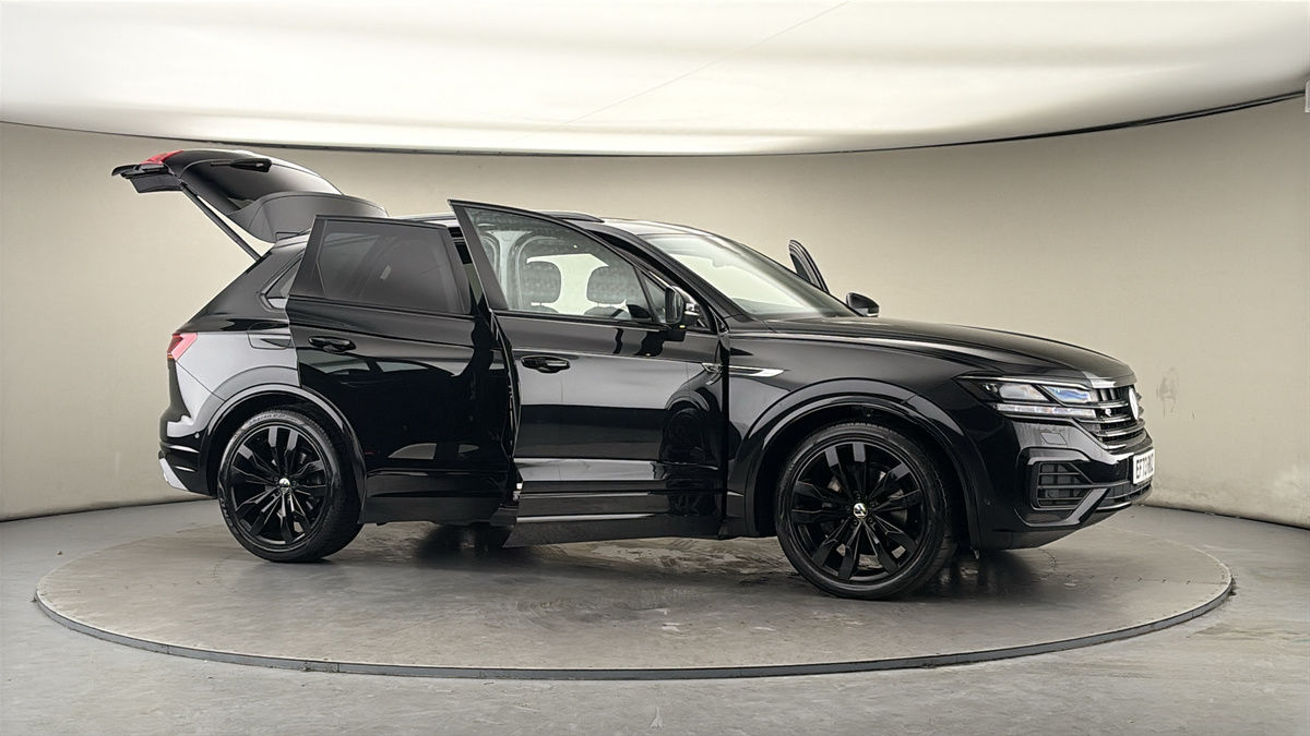 More views of Volkswagen Touareg