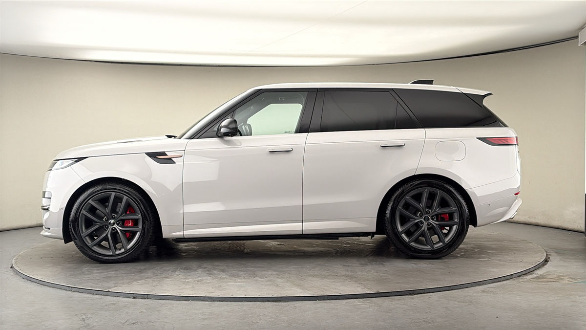 Land Rover Range Rover Sport Image 15