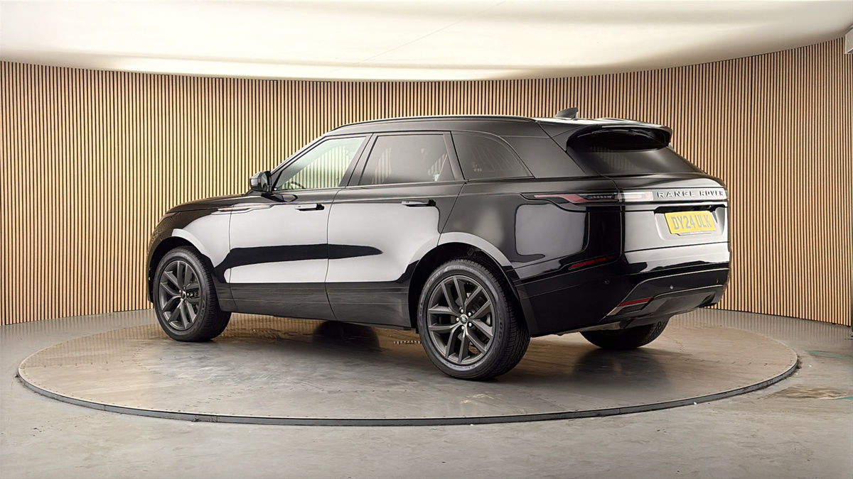 More views of Land Rover Range Rover Velar