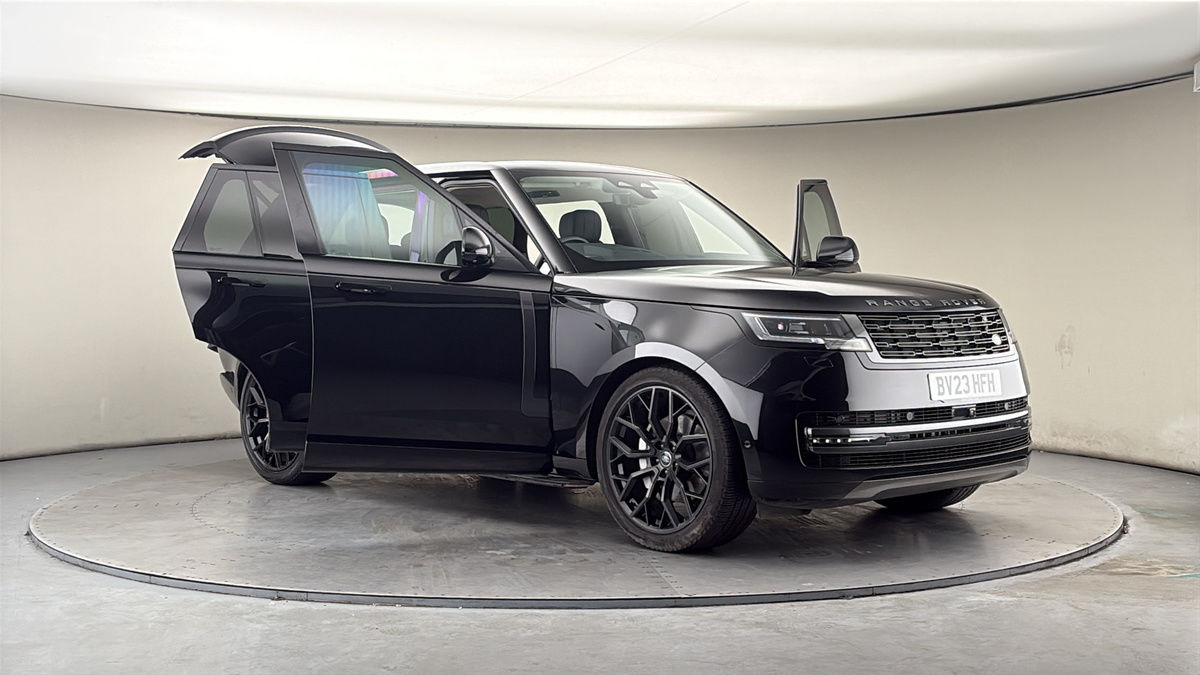 More views of Land Rover Range Rover