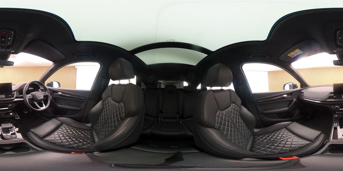 More views of Audi SQ5