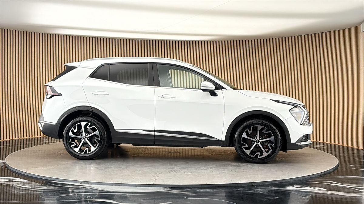 More views of Kia Sportage