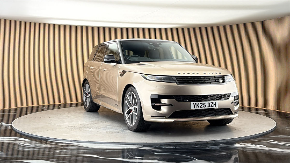 More views of Land Rover Range Rover Sport