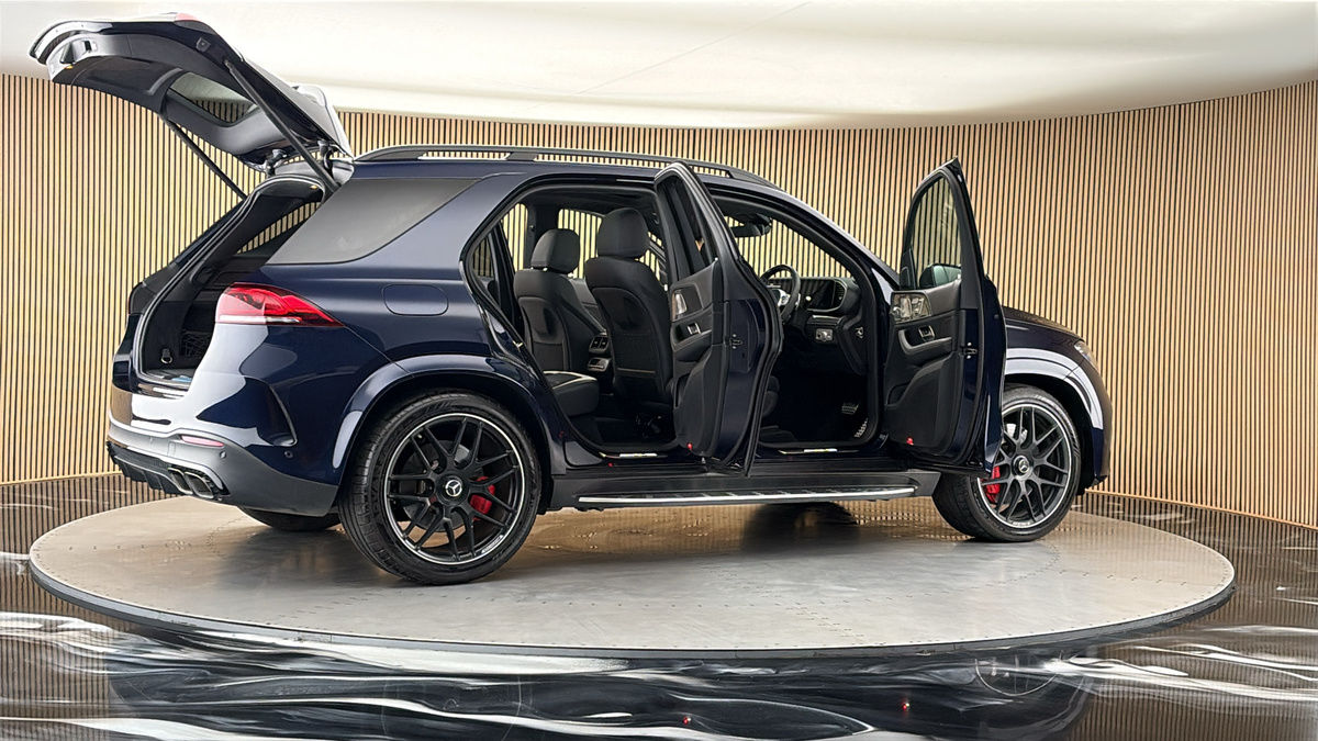More views of Mercedes-Benz GLE