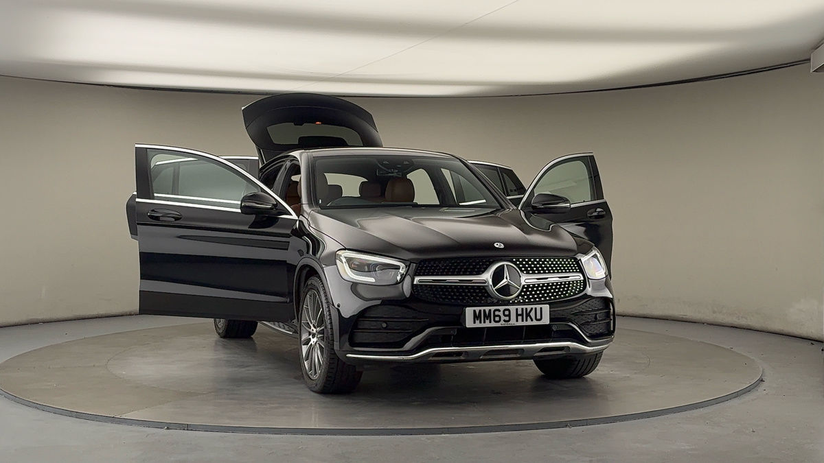 More views of Mercedes-Benz GLC