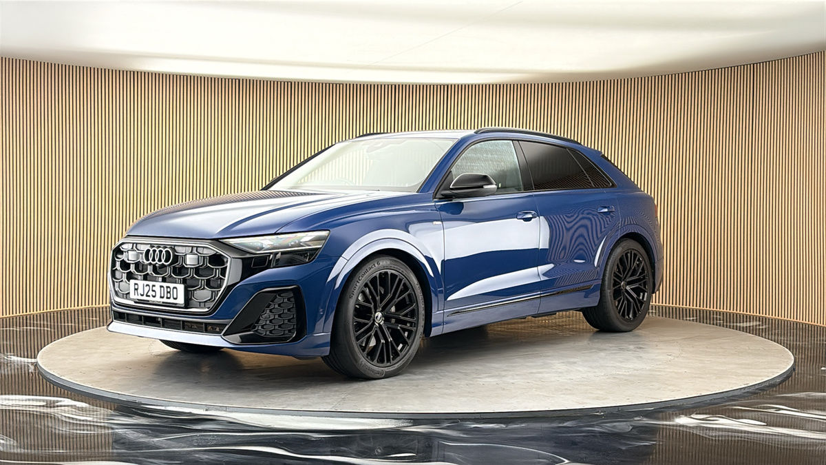 Audi Q8 Image 20