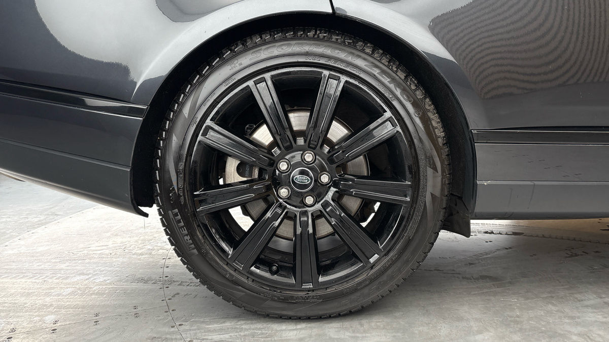 Land Rover Range Rover Image 10