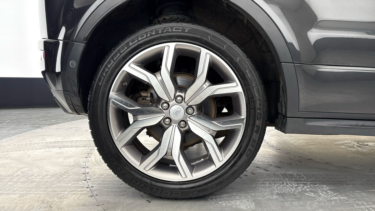 Land Rover Range Rover Evoque Image 40