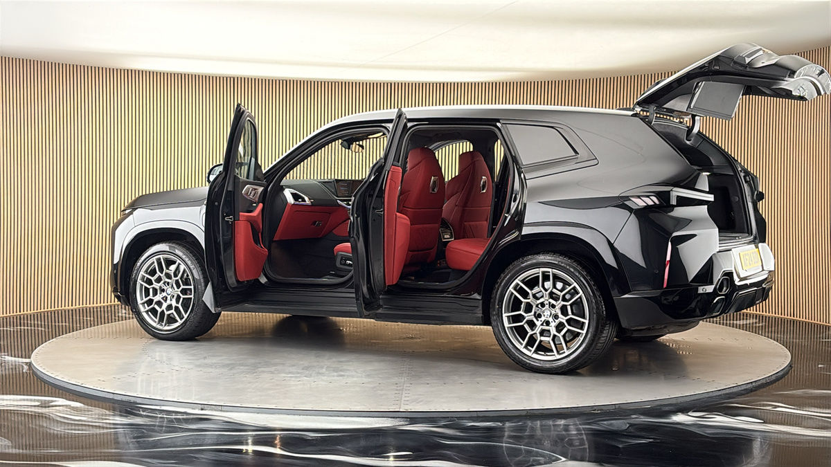 More views of BMW XM