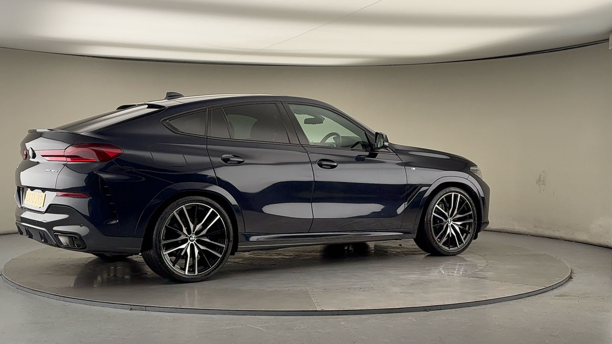 More views of BMW X6