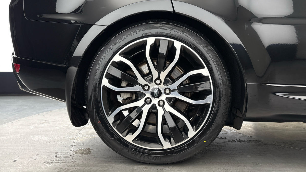 Land Rover Range Rover Sport Image 10